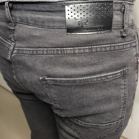 TR Premium Men's Skinny Ripped Jeans - Picture 11 of 16